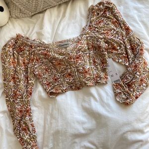 Brand new urban top!